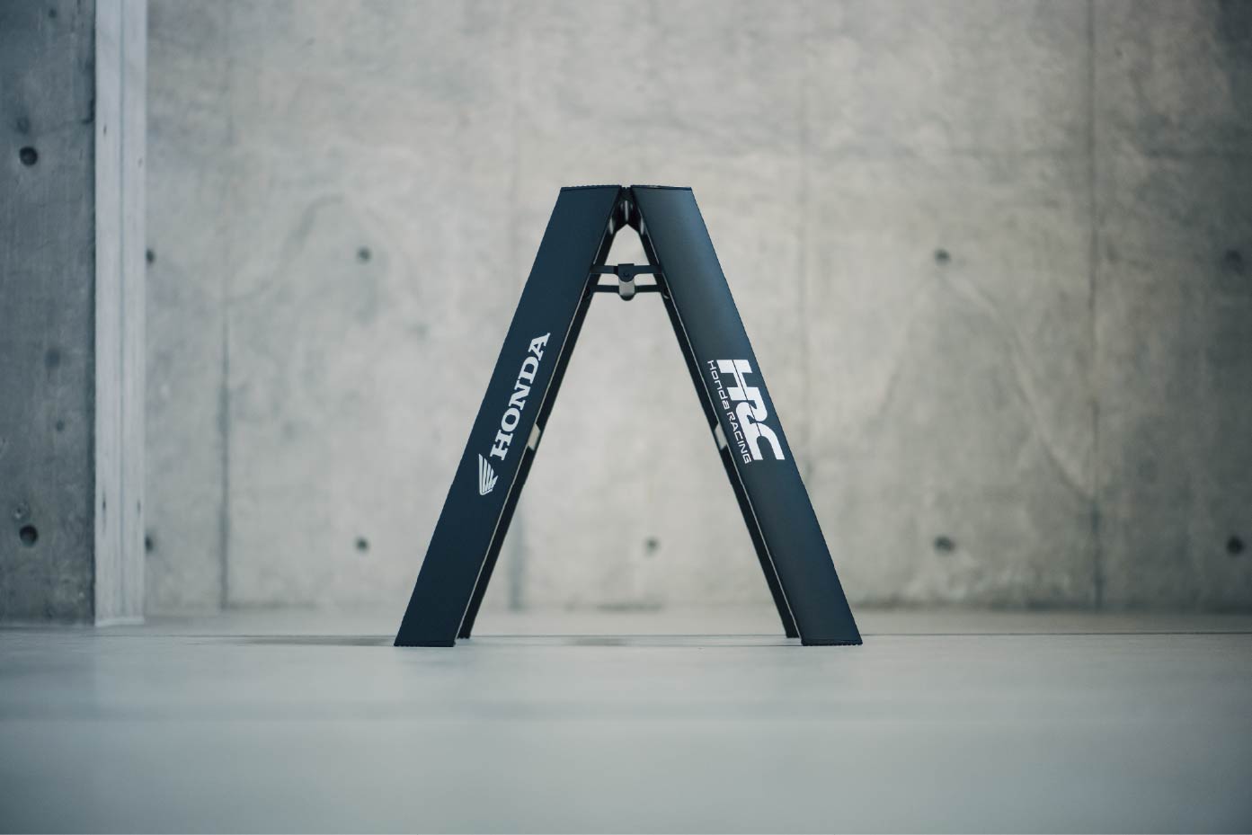 HRC×lucano Step stool 2-Step